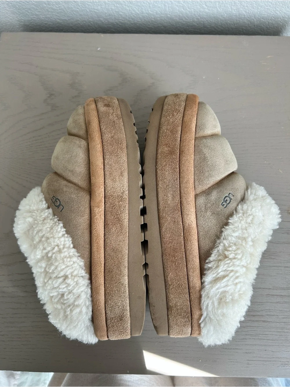 UGG TAZZLITA CHESTNUT SUEDE SHEARLING LINED PLATFROM SLIPPERS SIZE US 6 WOMEN